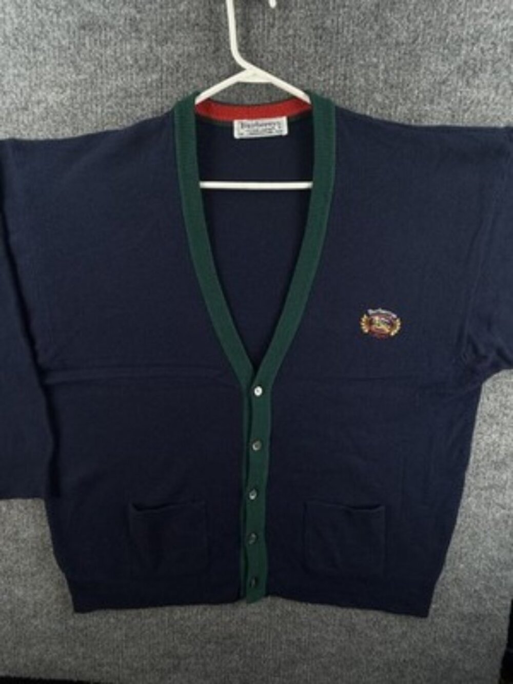 Burberry Blue Scotland V-Neck Wool Logo Cardigan Size 48 Long Sleeve Knit Preppy